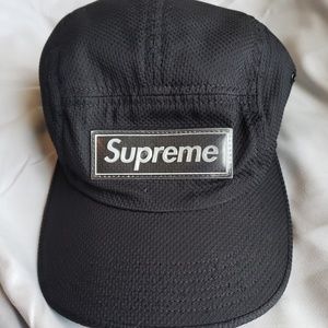 Supreme panel hat